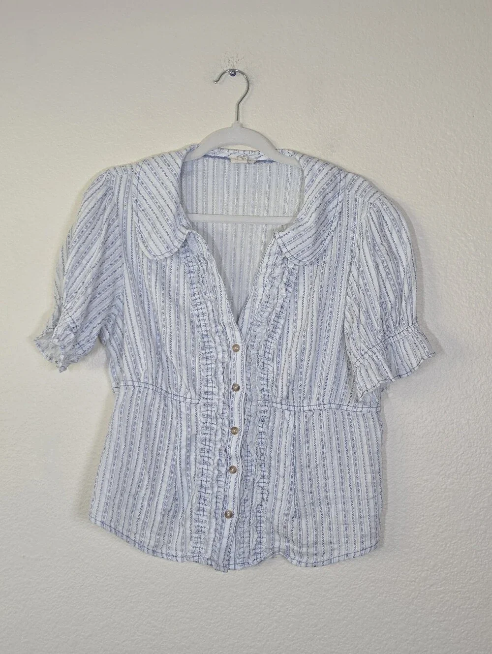 Anthropologie blouse White Striped Ruffle Button-Up top